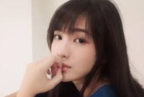 人妻av88-家庭与个人成长的交响曲，人妻角色在AV88中的微妙平衡